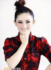 谢娜一改往日吵闹形象大玩知性女人味